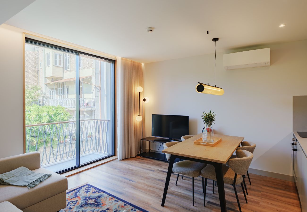 Apartamento em Porto - Feel Porto Firmeza Coworking & Flat 1.1