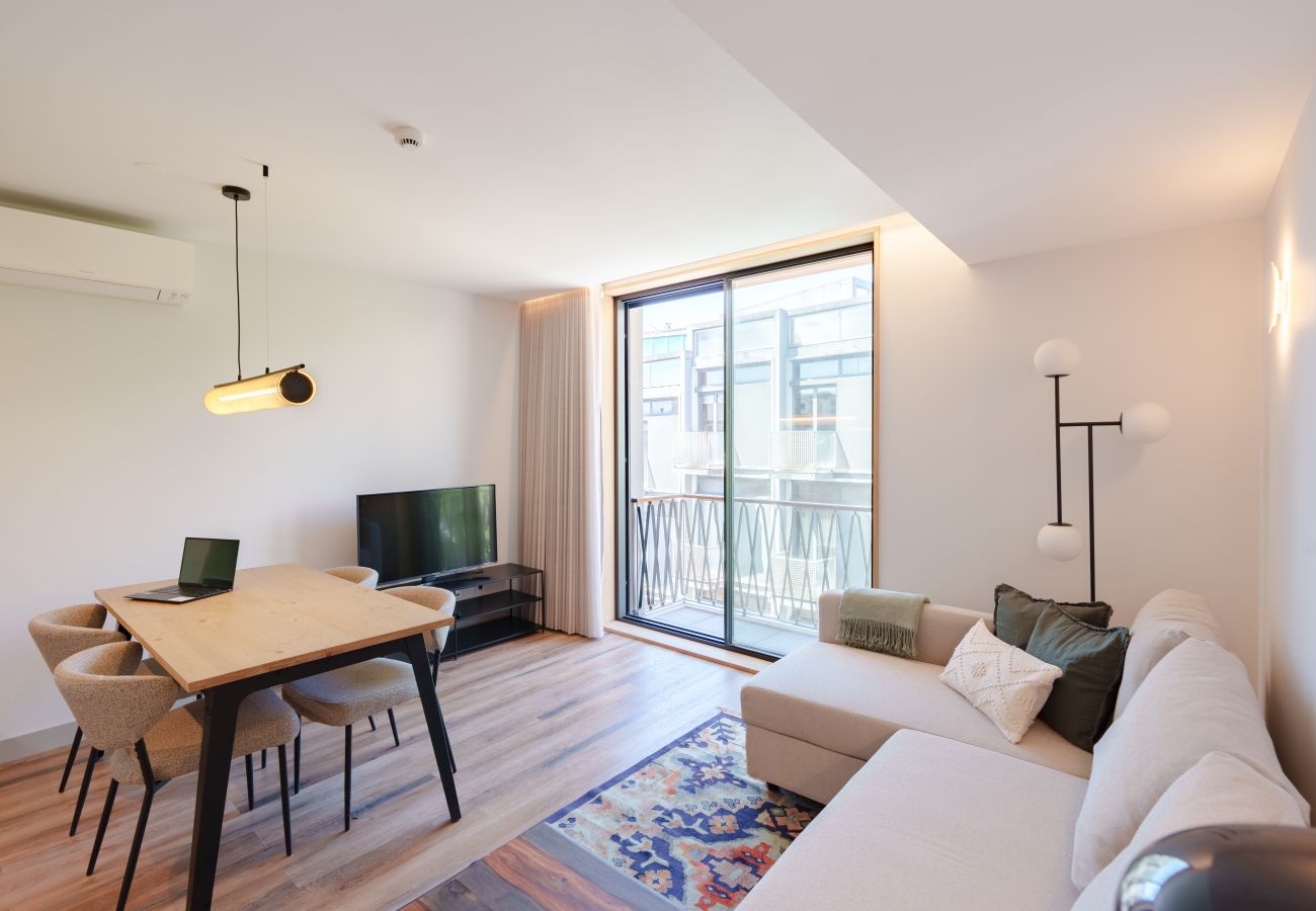 Apartamento em Porto - Feel Porto Firmeza Coworking & Flat 1.2