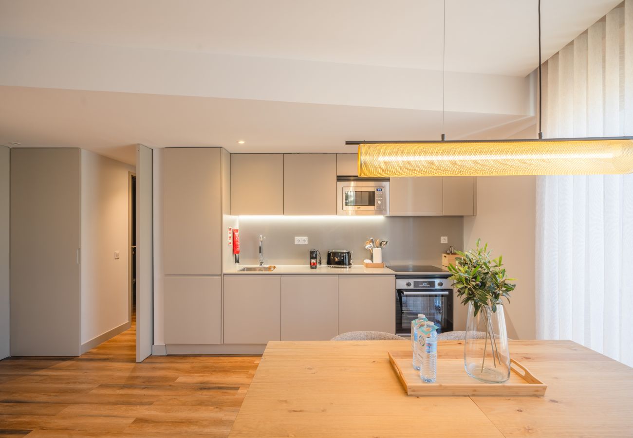 Apartamento em Porto - Feel Porto Firmeza Coworking & Flat 1.3